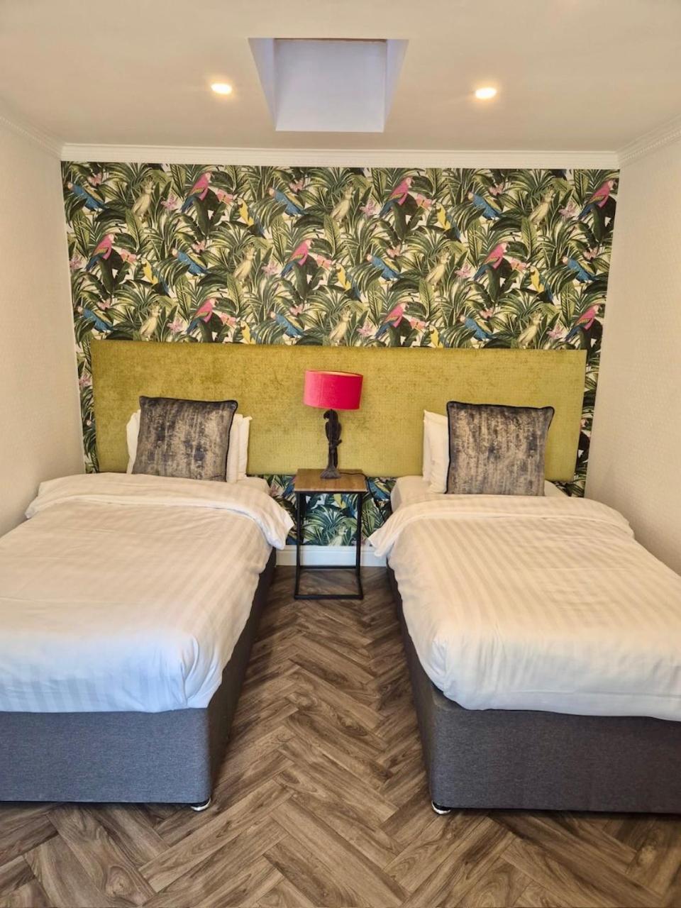 Castle Hotel & Apartments リンカーン エクステリア 写真